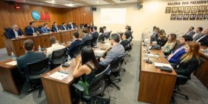 comisSoes dO agronegóCio e tributáriO se Reúnem paRa debater O impacto da reforma tributária no setor rural