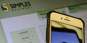 Atraso em pagamento de crédito tributário caracteriza ato omissivo